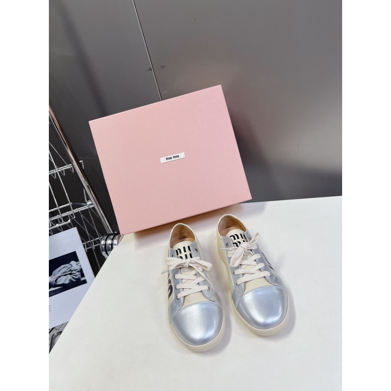 Miu Miu Casual Shoes